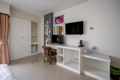 Santi White House Patong – Fotos 5